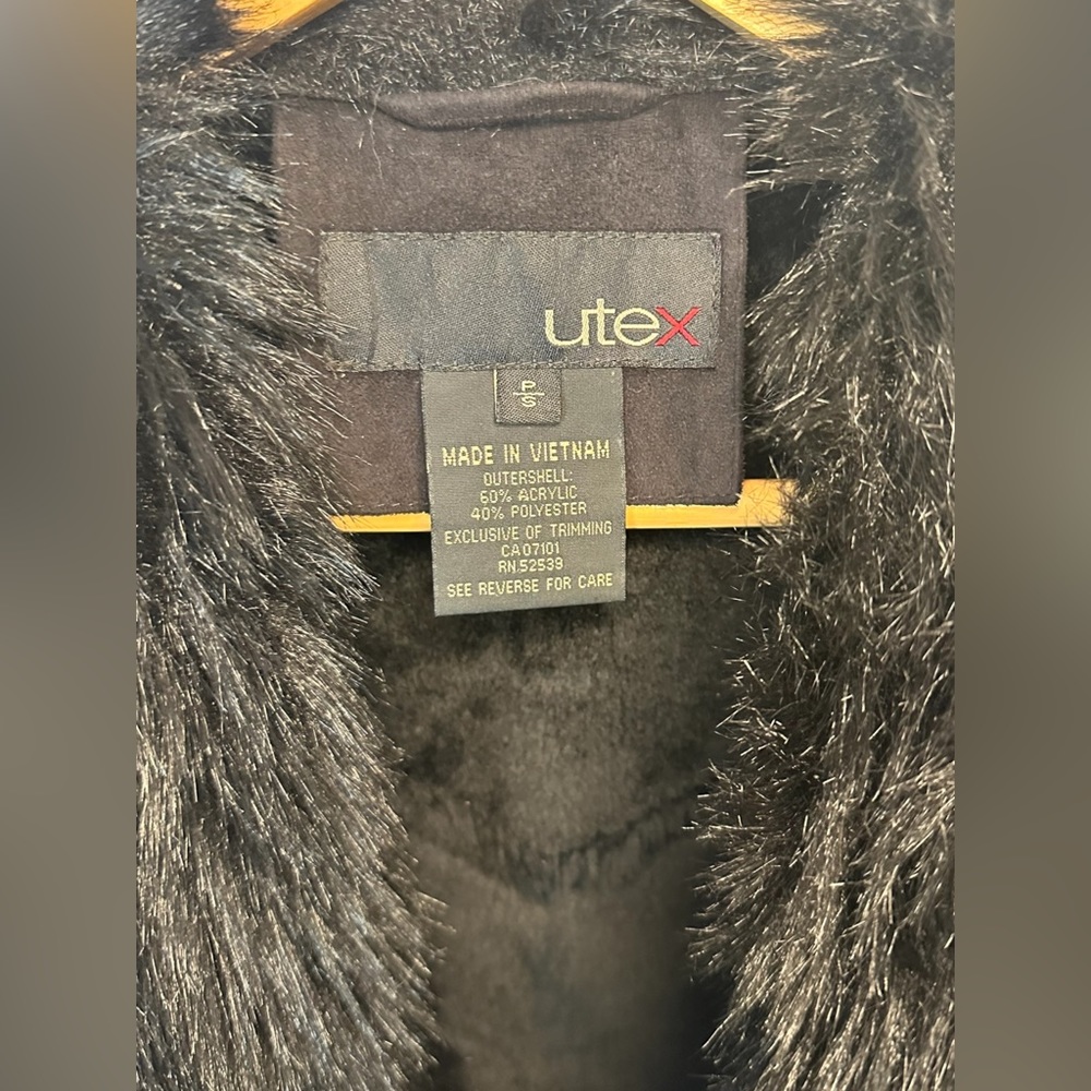 VINTAGE | L Faux Mink Faux Suede Super soft V-Neck Fall Winter Cozy Black Jacket - Picture 5 of 12